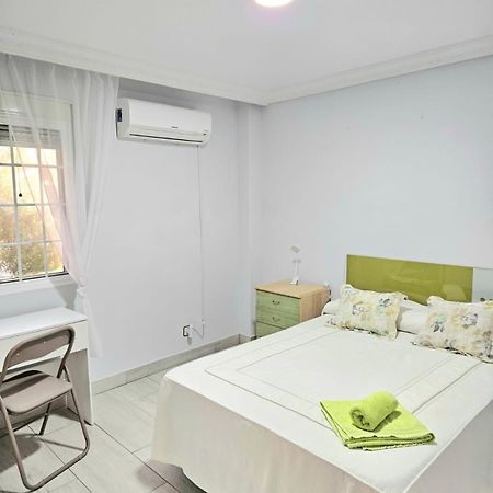 Habitacion Privada A 15 Min De La Playa/Piso Hotel Huelva Exterior foto